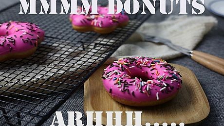 mmmmm donuts arhhh...... Game