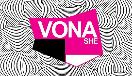VONA / She
