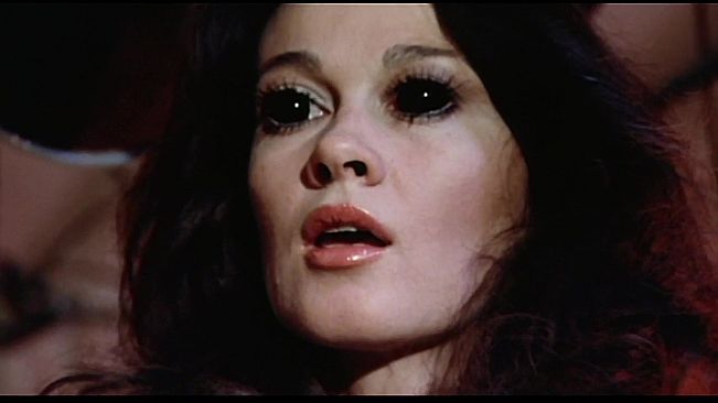 ROUGH KUTS: Invasion of the Bee Girls