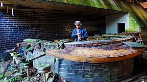 General Horse and the Package of Doom