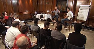 Super Seducer - Bonus Video 3: Earning the Kiss