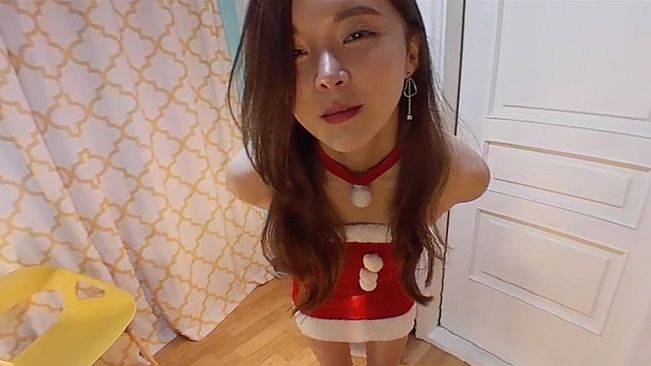 Puzzle of Santa Girl VR