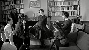 How to shoot a criminal