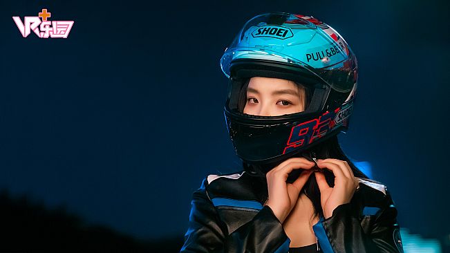 完蛋！我被美女包围了！-房间里的心跳VR花絮