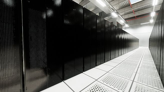 Data Center Simulator Game