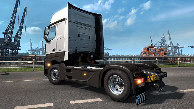 Euro Truck Simulator 2 - Actros Tuning Pack
