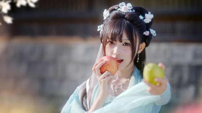 完蛋！我被美女包围了！2-2K视频