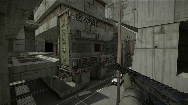 STRAFTAT: Maps, Weapons and Hats