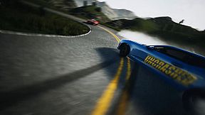 Uncrashed : FPV Drone Simulator