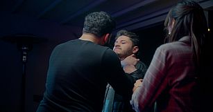 First Date : Late To Date