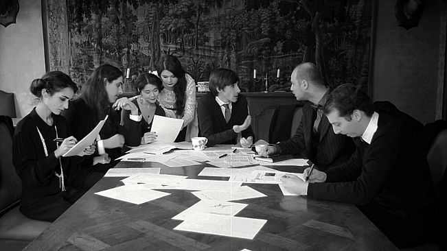 How to shoot a criminal