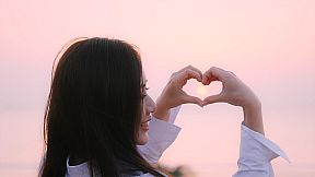 The Heart of Influencer