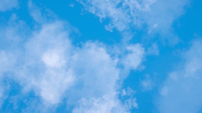 Cloudgazer: A Game About Watching Clouds