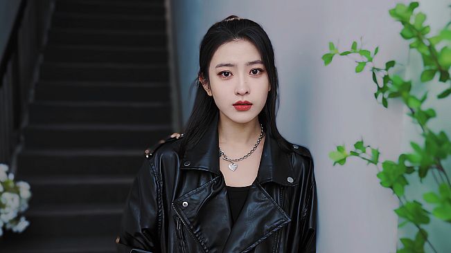 To Be In Love With Girls Group