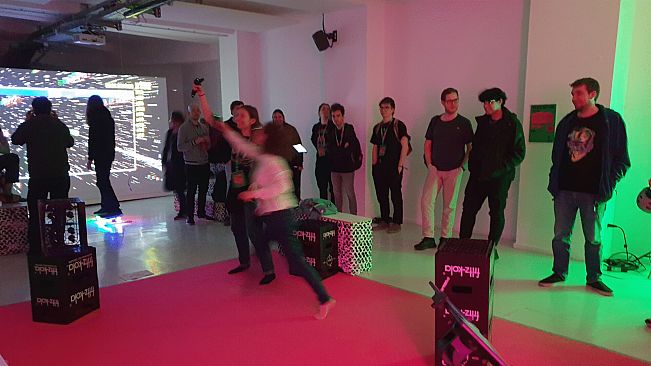 Non-Virtual Reality Games