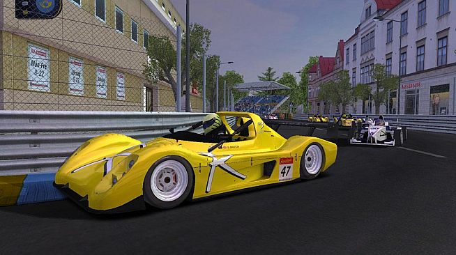 RACE 07: Andy Priaulx Crowne Plaza Raceway (Free DLC)