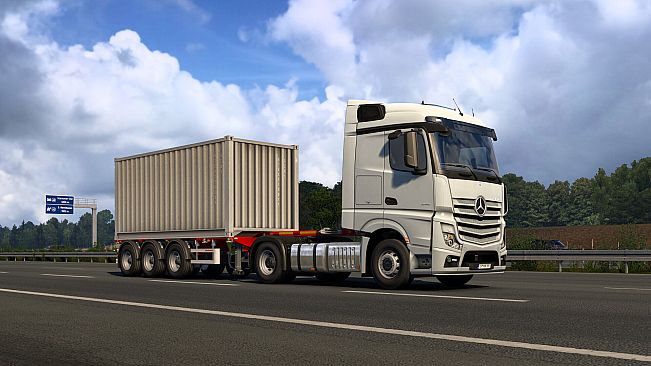 Euro Truck Simulator 2 - Kässbohrer Trailer Pack