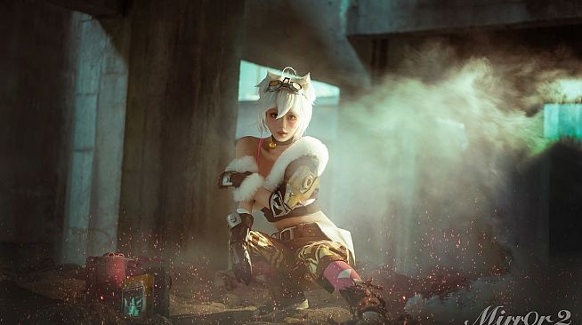 Mirror 2: Project X - Cosplay Album