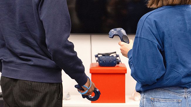 Non-Virtual Reality Games