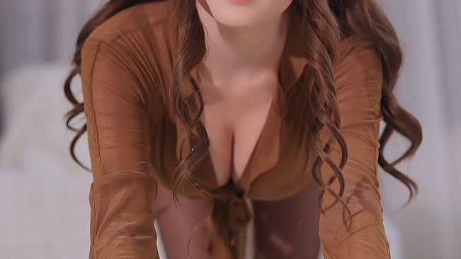 Flirty Landlord Gorgeous Tenants
