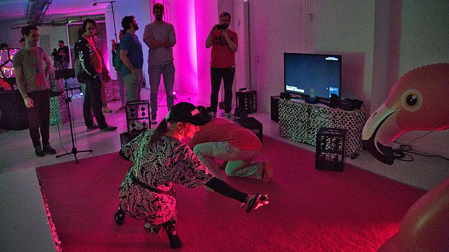 Non-Virtual Reality Games