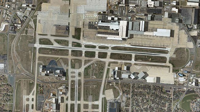 Tower!2011:SE - Memphis [KMEM] Airport